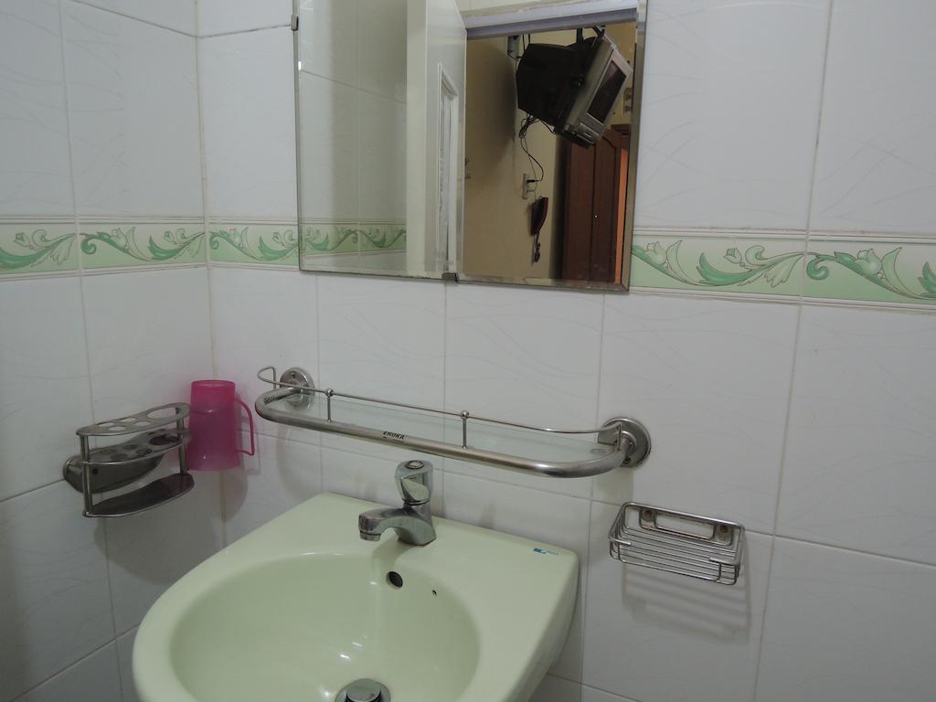 Phuong Tung Hotel Da Lat Room photo